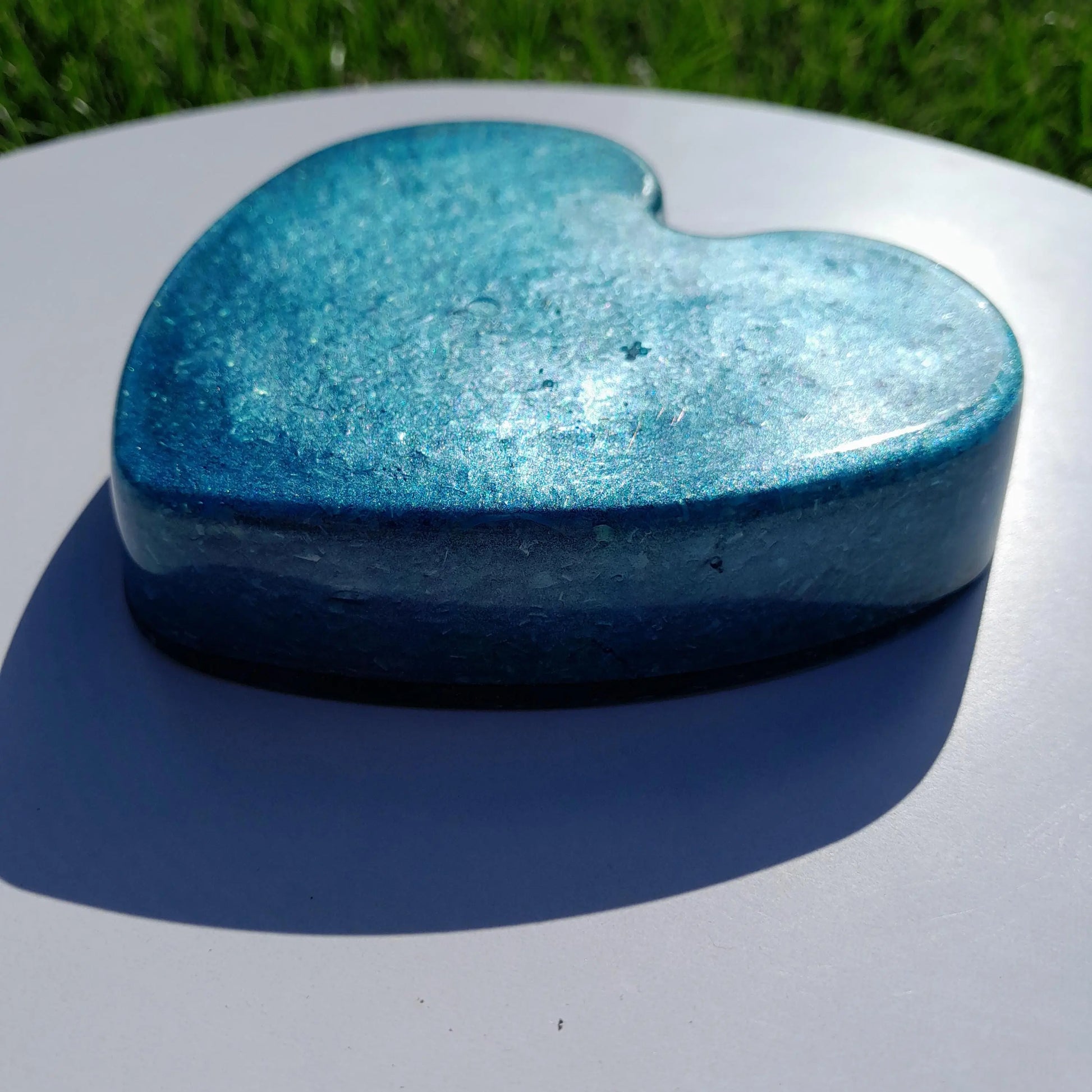 Corazón Orgonita Azul Cielo con Pigmentos de Mica- Protector 5G- Armonizador de Energía