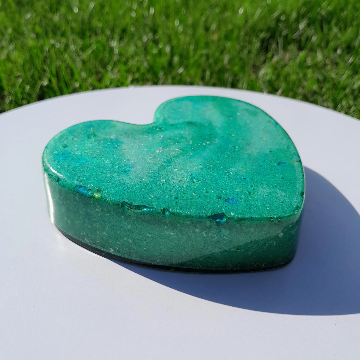 Corazón Orgonita Verde con Pigmentos de Mica- Protector 5G- Armonizador de Energía