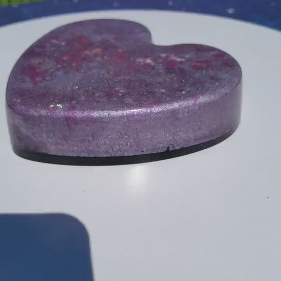 Corazón Orgonita Morado con Pigmentos de Mica- Protector 5G- Armonizador de Energía